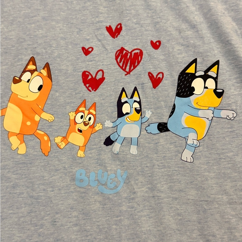 Disney Bluey Light Gray Short Sleeve Tee